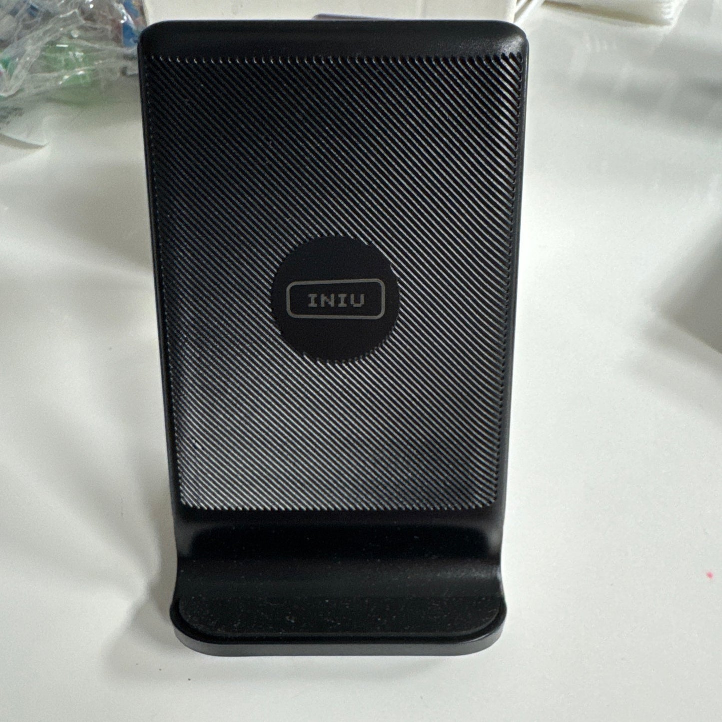 INIU Wireless Charger Stand 15W Qi Kabelloses Ladestation, handyhalterung